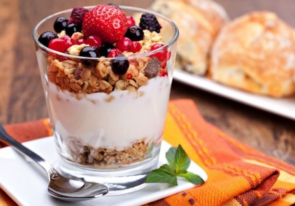 Berry and Peach Parfait